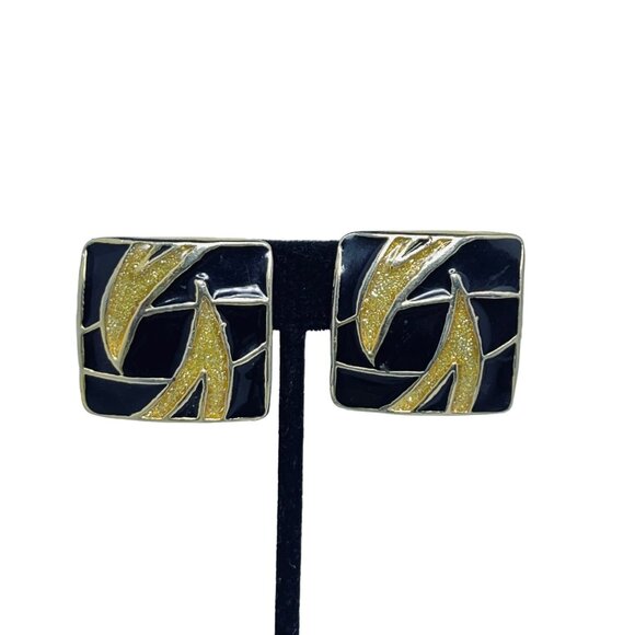 Vintage Lot of 5 Heavy Gold Tone Clip On Earrings (5505) - Picture 2 of 8